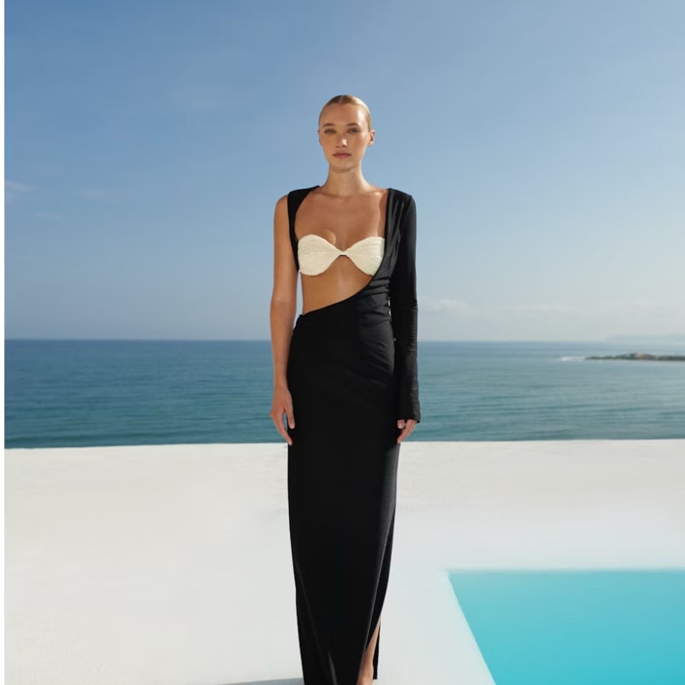Baobab Collection Black One-Arm Cutout Gown with Cream Bandeau